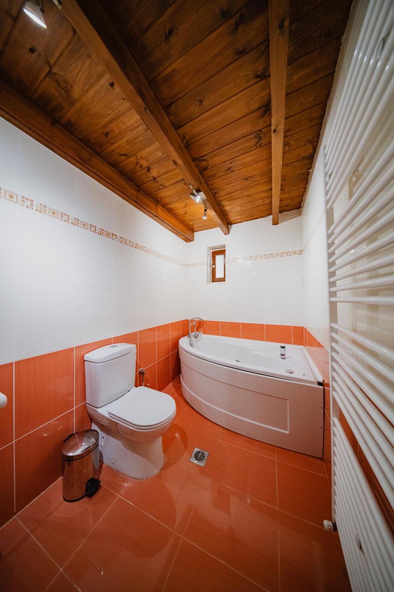 Domus Polymnia, Hospitality At Its Best! Σπήλι Εξωτερικό φωτογραφία
